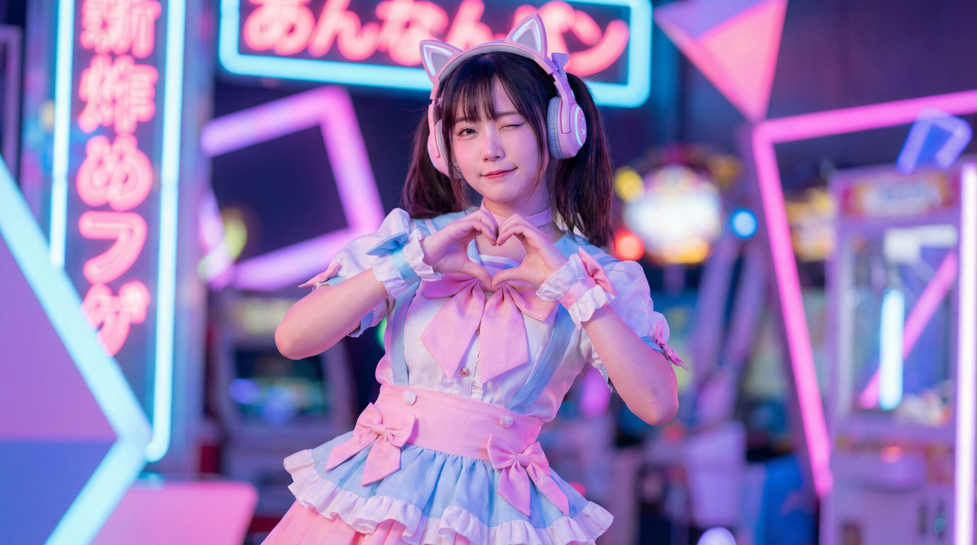 黑丝二次元视频